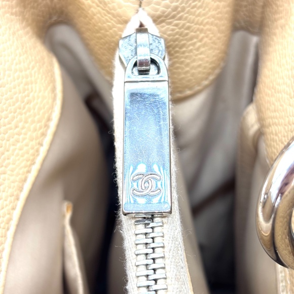 Chanel Beige Quilted Caviar Leather GST Shopper Tote - Picture 10 of 12